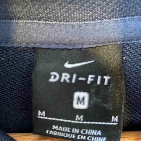 Nike Dri-Fit high neck long sleeve running shirt size medium - Picture 4 of 10